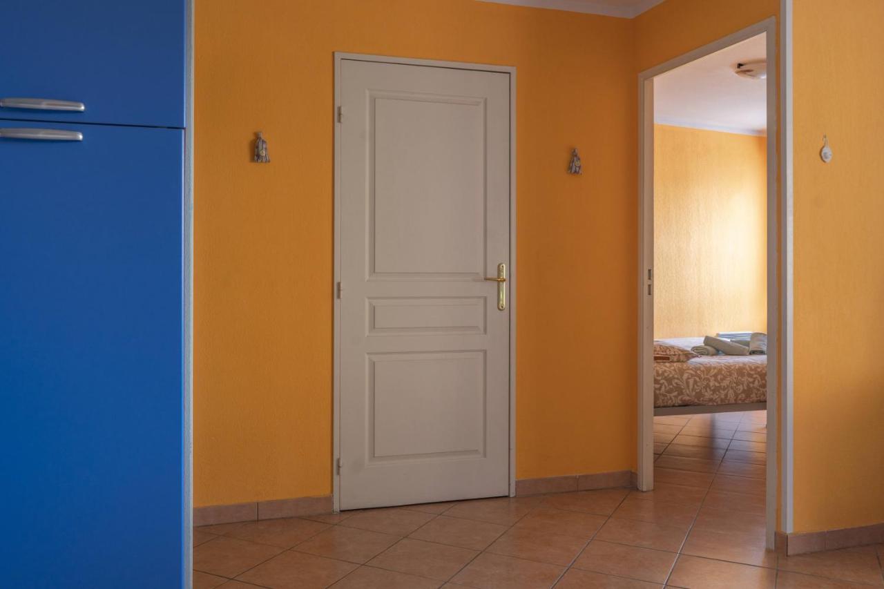 La Petit Maisonette De Manu Cannes Eksteriør billede
